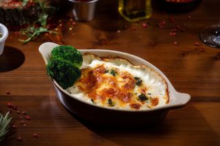 Pui cu broccoli la cuptor