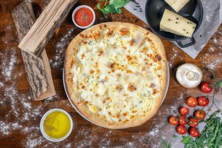 Pizza Quattro Formagi Ø32cm