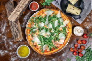 Pizza Al Salmone Ø32cm