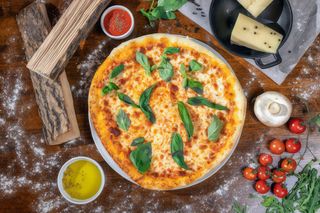 Pizza Margherita Ø50cm