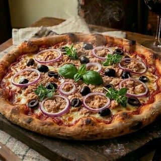 Pizza Tonno