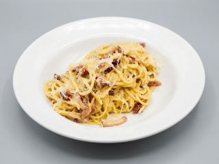 Spaghete Carbonara