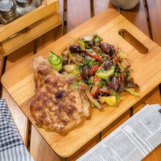 Cotlet de porc tras la tigaie