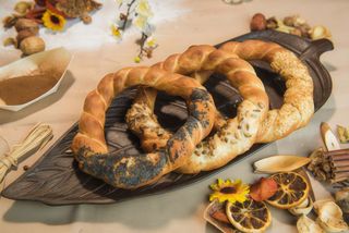 Covrigi cu semințe/susan/mac