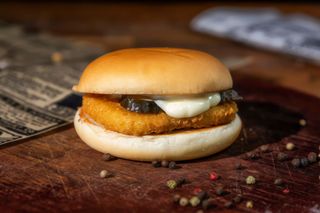 Junior Chicken & Cartofi prăjiți