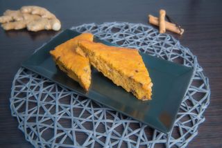 Prăjitură cu morcov și ghimbir