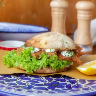 Gin lemon cu cartofi prăjiți