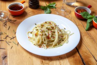 Spaghetti Aglio, Olio e Peperoncino (picant)