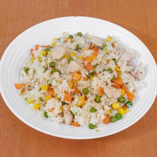 Orez prăjit cu ouă