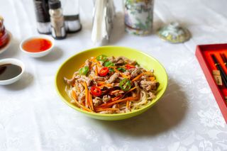 Tăiței cu porc picant