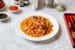 Bambus picant cu pui și legume