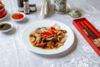 Vită cu ceapă şi orez