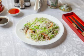 Tăiței de orez cu legume