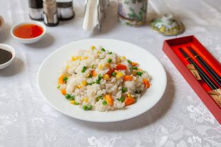 Orez prăjit cu legume