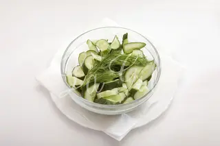 Salată de castraveți