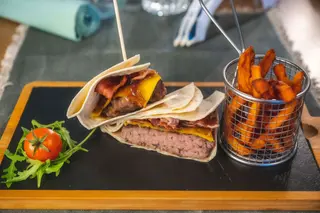 Hamburito Burger