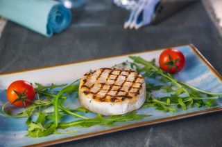 Camembert Grill