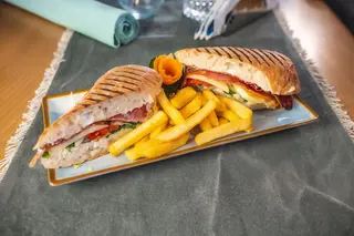 Sandwich Serrano