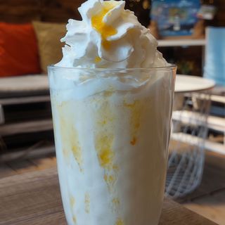 Passion fruit Milkshake L 