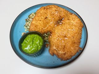 Snitel de curcan cu tabbouleh