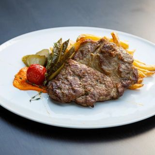 Ceafă de porc la grătar