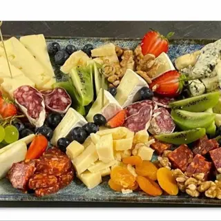Cheese and ham platter - pentru 2 persoane