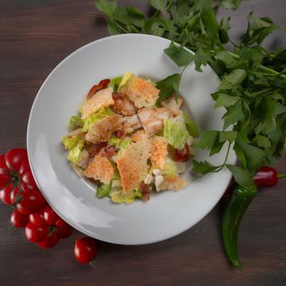 Salată Caesar