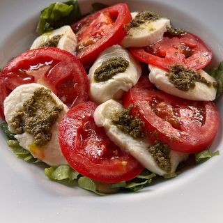 Salata Caprese
