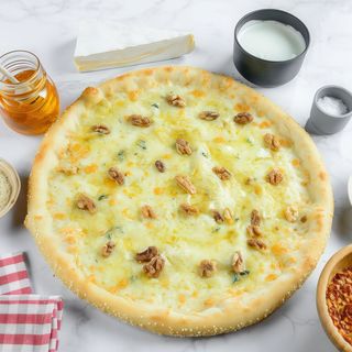 Pizza Quattro Formaggi Ø32cm