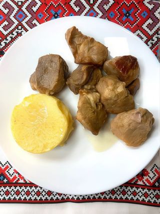 Carne la cazan cu mamaliguta