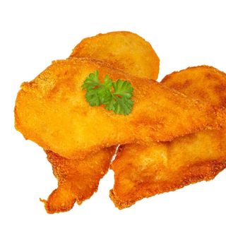 Snitel de pui in pesmet auriu