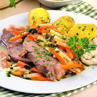 Rasol de vita cu legume