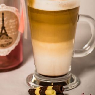 Espresso lung cu lapte