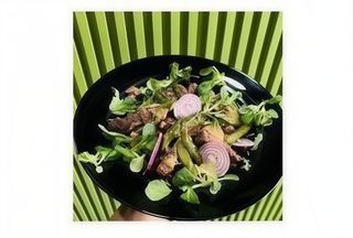 Salată cu mușchi de vită