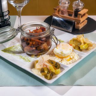 Carne de porc din borcanul bunicii