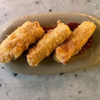 Mozzarella Sticks