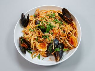 Spaghete cu fructe de mare