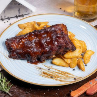 Coaste de porc la cuptor in sos Barbeque