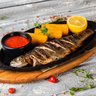 PĂSTRĂV proaspăt crescut în munții călimani