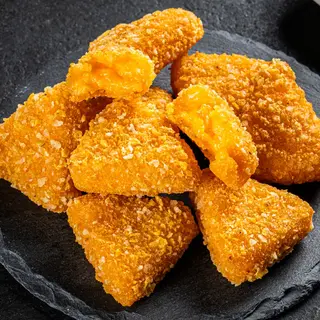 Cheesy Nachos