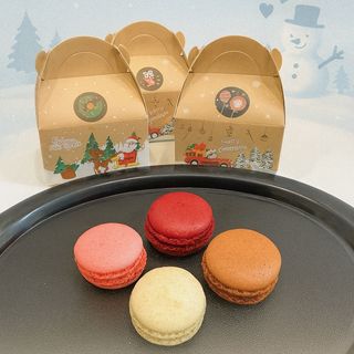 Mini Pachet Festiv – Macarons „Winter Edition”