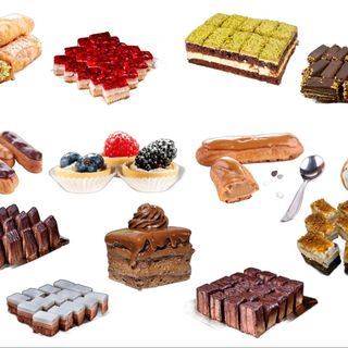 Platou personalizat cu mini prăjituri - alege și combină după preferințe