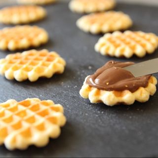 Faguri cu Crema de Ciocolată