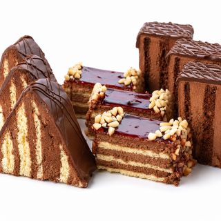 Platou Mini Prăjituri Asortate – Cabana, Excelent & Doboș