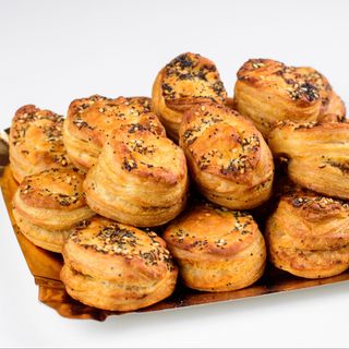 Platou Mini Pateuri cu Ciuperci – Produs de Post