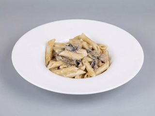Penne cu pui și ciuperci