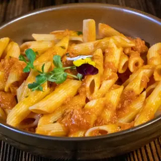 Penne cu ton