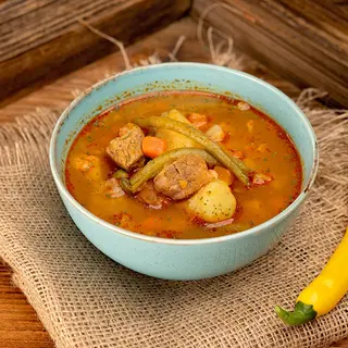Ciorbă de legume