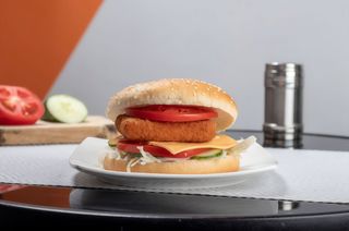 Rántottsajtos sandwich/Sandwich cu cașcaval pane