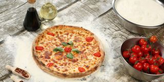 Pizza Margherita Ø32 cm